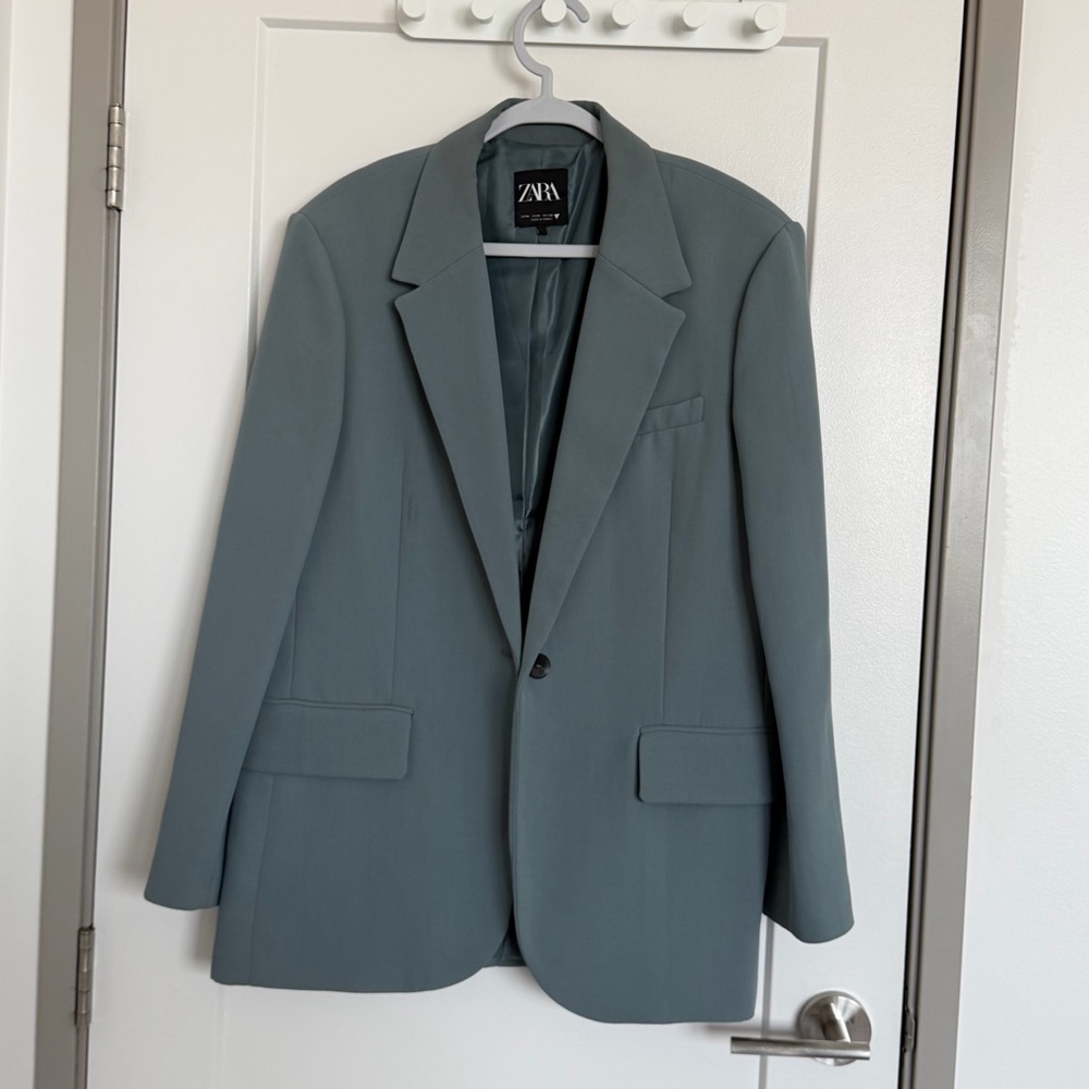 ZARA Single-Button Blazer